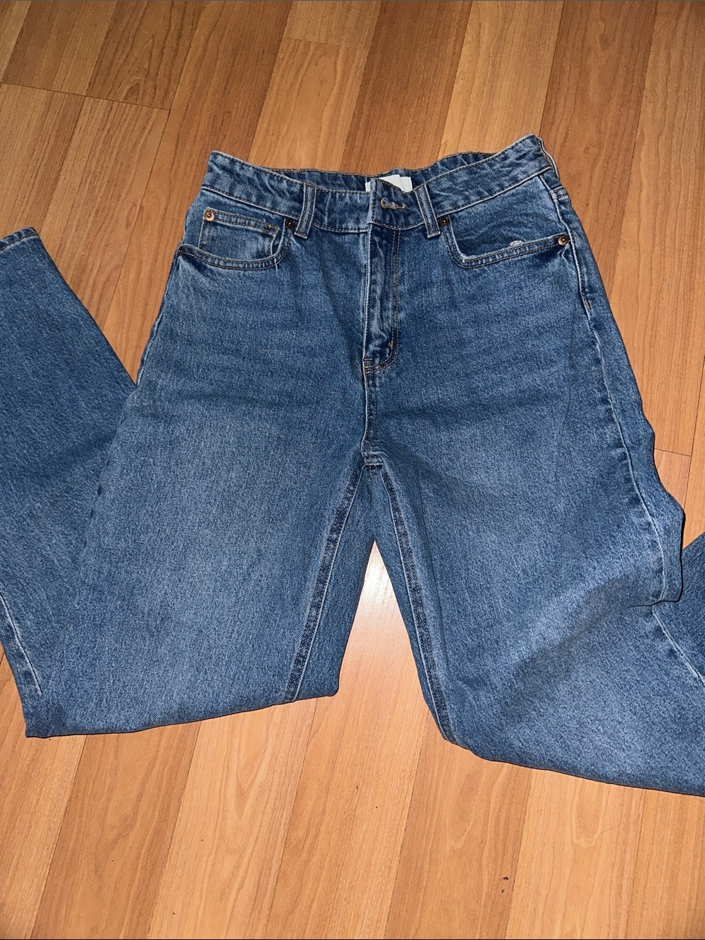 H&M Medium Blue Denim Jeans - Straight Cut